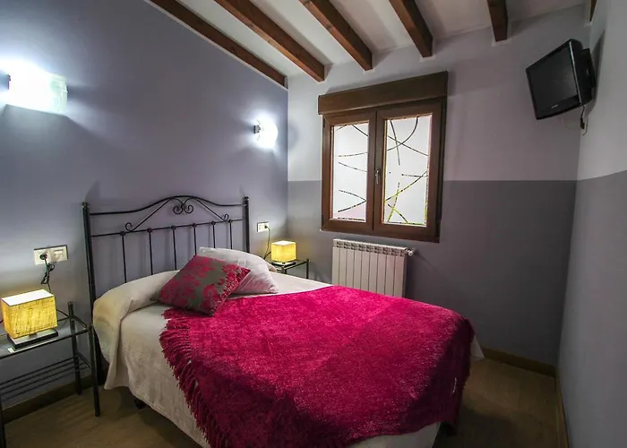 Alojamientos Fermin 2*